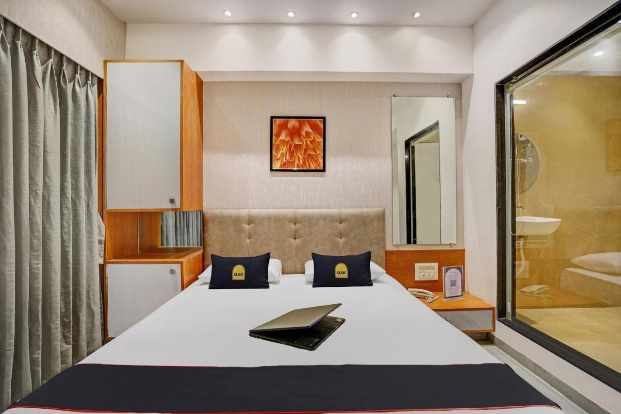 Townhouse Oak Hotel Vaibhav סוראט מראה חיצוני תמונה
